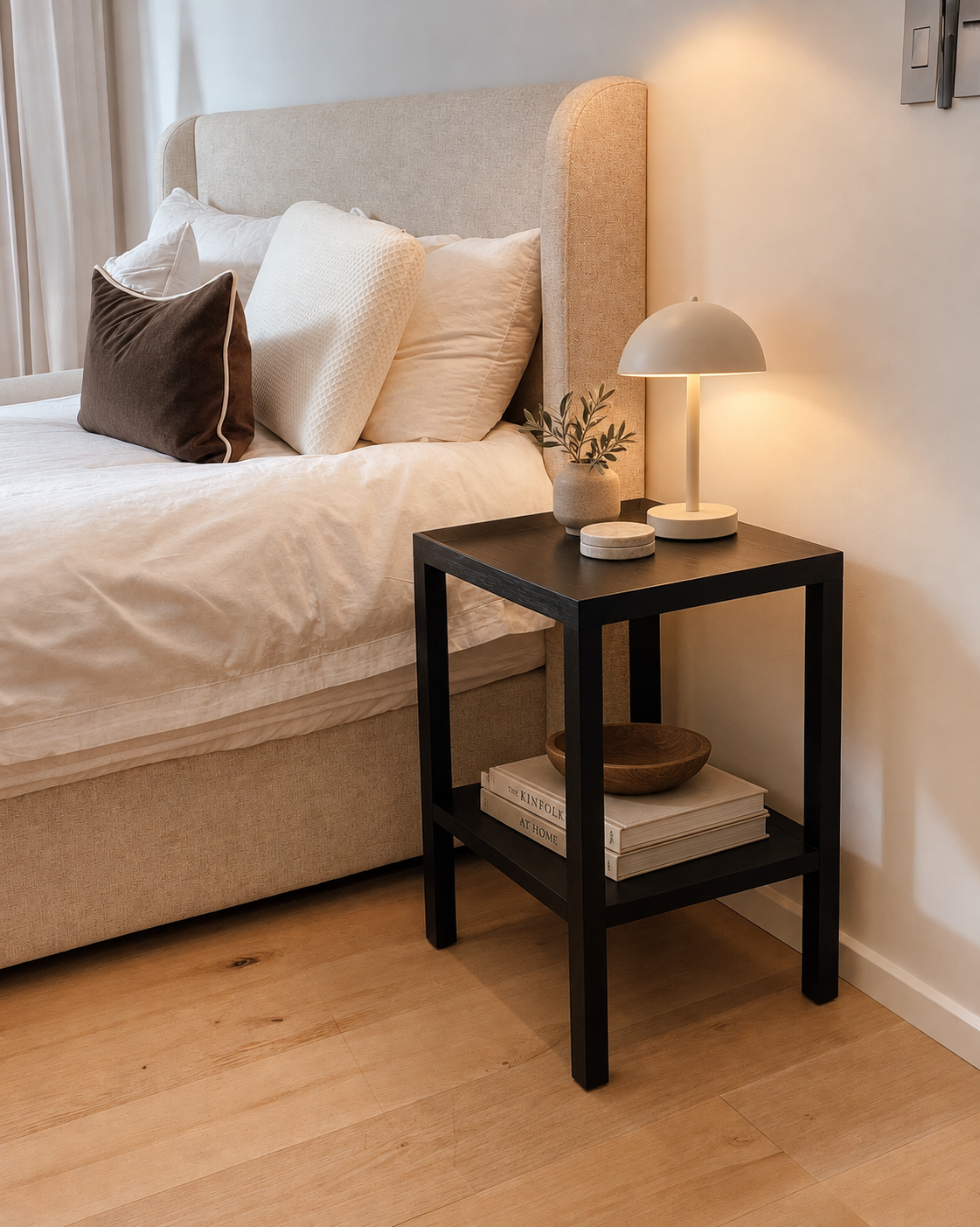 Du Nuit Oak Nightstand