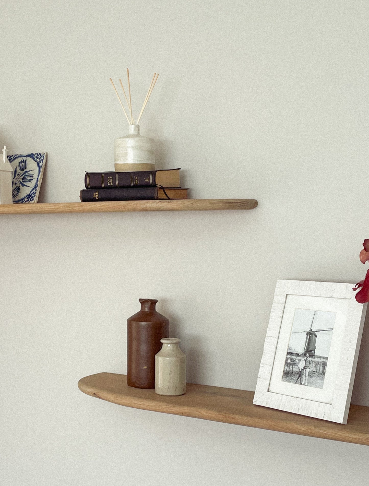Rounded Oak floating shelves