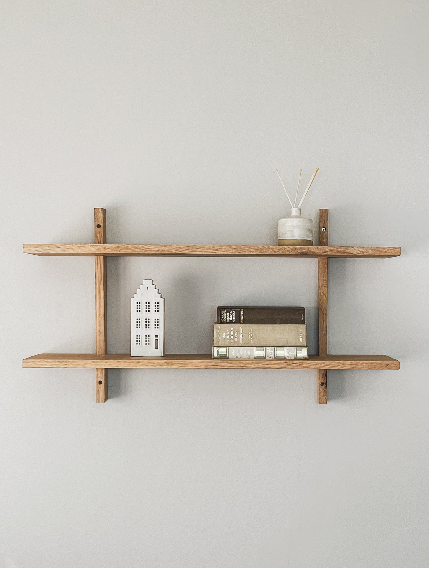 Solid Oak Wall-Mounted shelving